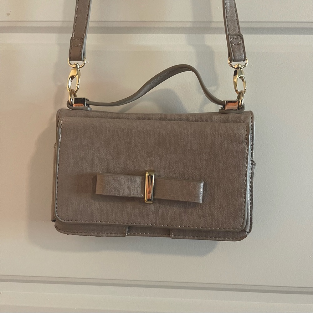 Tan Clutch/Crossbody